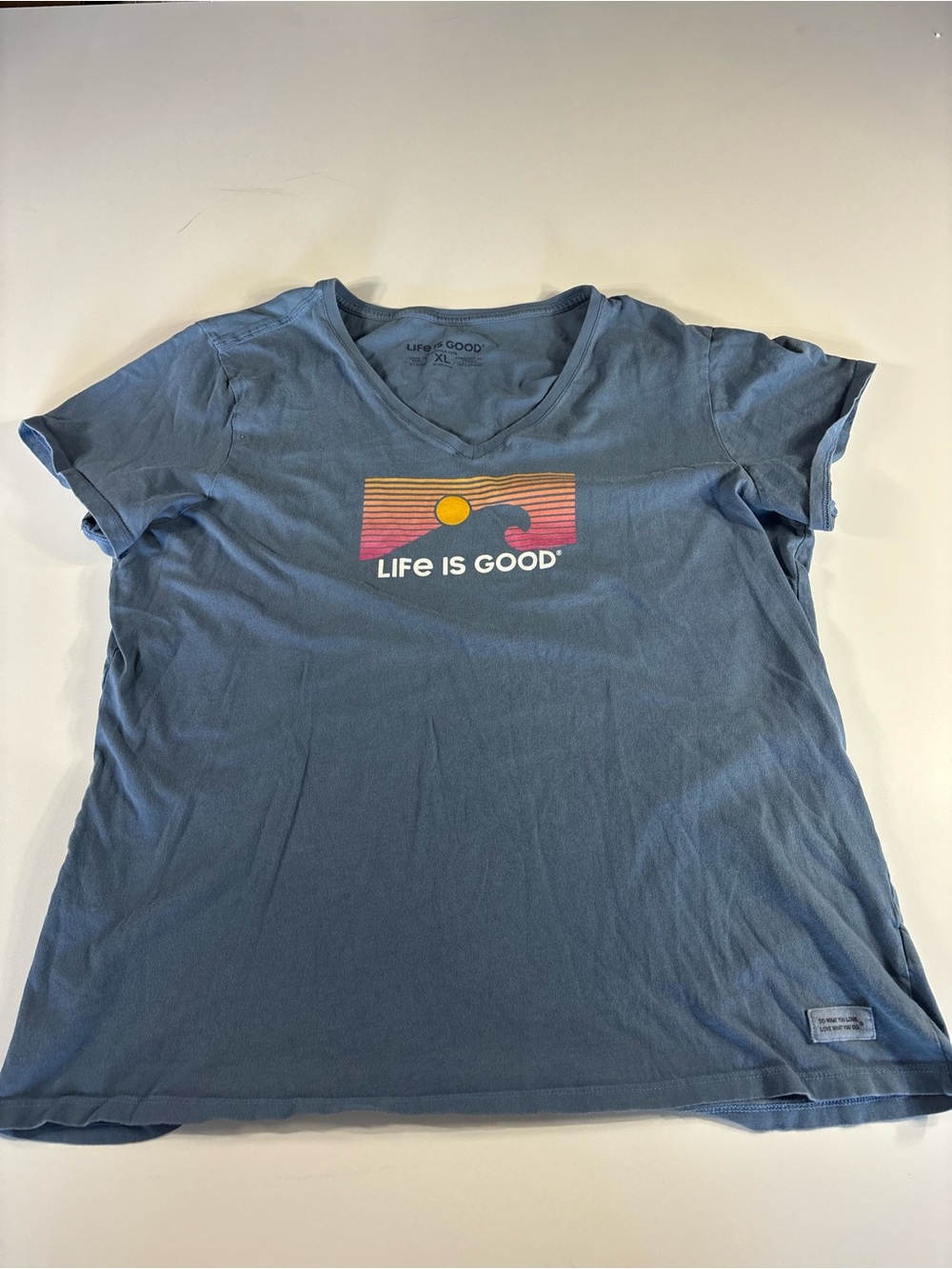 Life Is Good Crusher Lite Women’s T Shirt Sz XL Sunset Wave